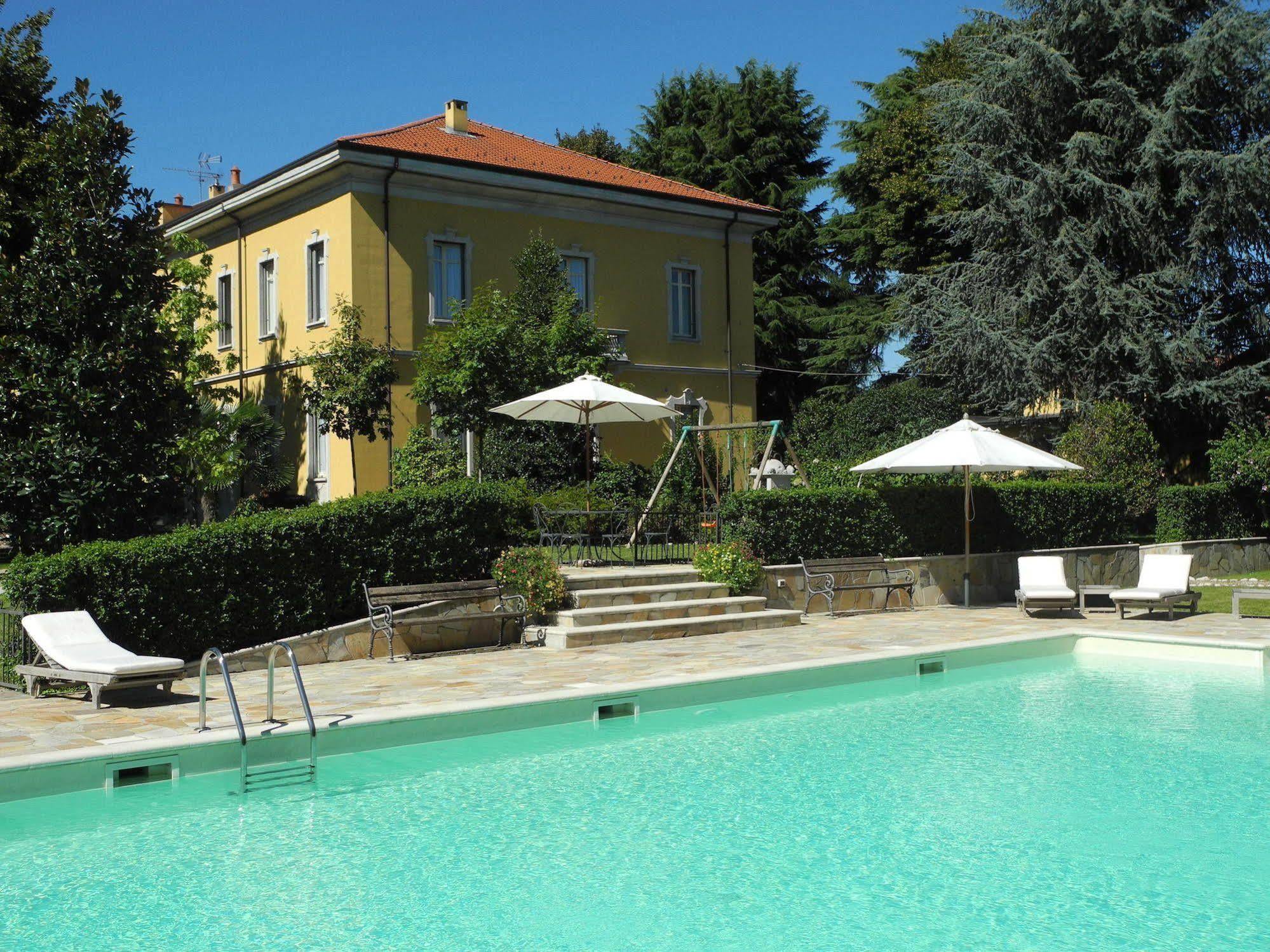 Villa Verganti Veronesi Inveruno Bagian luar foto